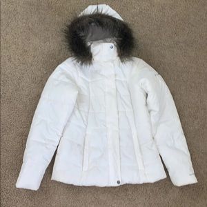 Columbia white puffer jacket thick fur hood
